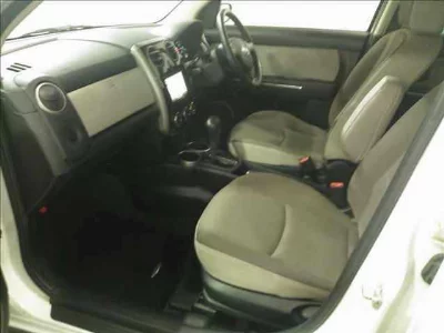 Mazda Verisa