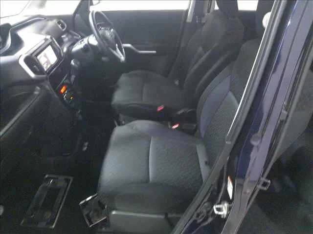 Mitsubishi Delica D:2  с аукциона в Японии
