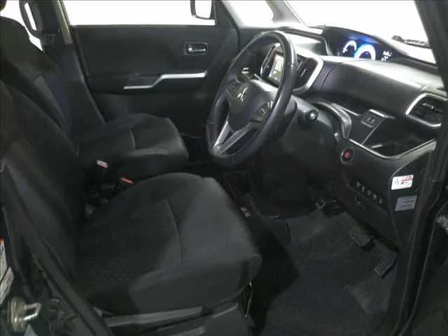 Mitsubishi Delica D:2  с аукциона в Японии