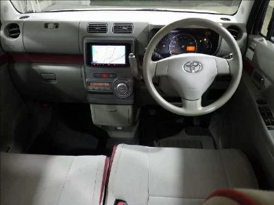 Toyota Pixis Space