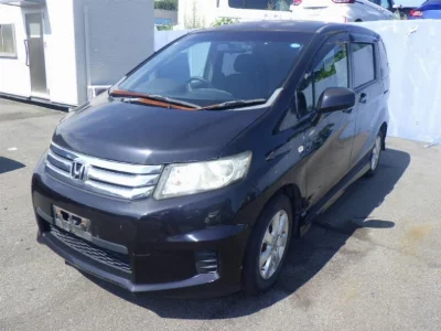 Honda Freed Spike