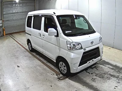 Toyota Pixis Van