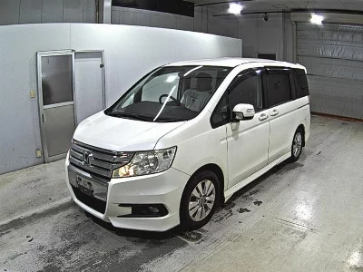 Honda STEPWGN SPADA