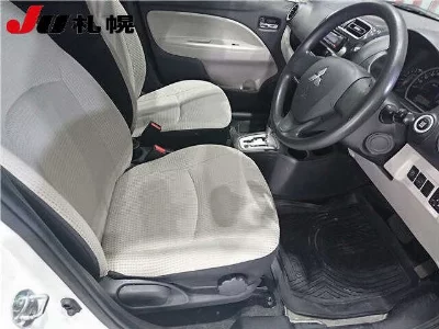 MITSUBISHI MIRAGE