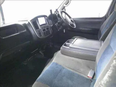 Nissan Caravan