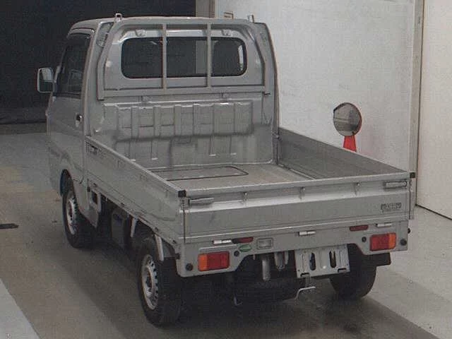 Suzuki CARRY  с аукциона в Японии