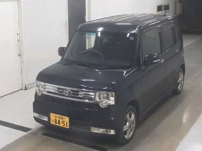 Toyota Pixis Space