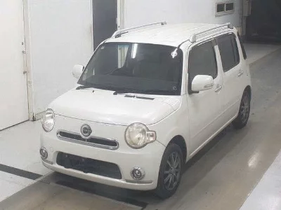 Daihatsu Mira Cocoa