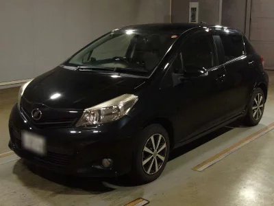 TOYOTA VITZ