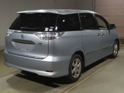 Toyota Estima Hybrid