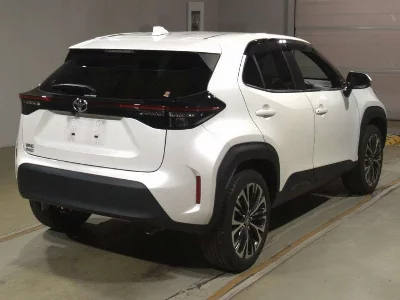 TOYOTA YARIS CROSS
