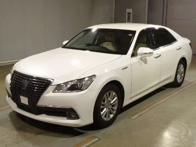 Toyota CROWN HYBRID
