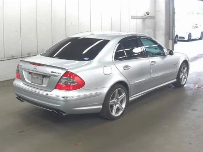 MERCEDES BENZ AMG E CLASS