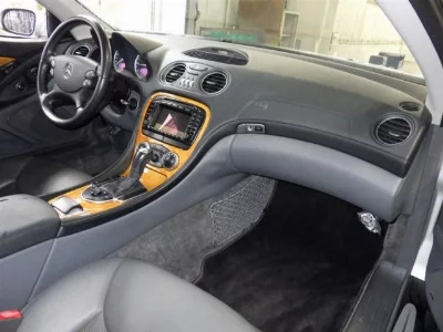 MERCEDES BENZ SL