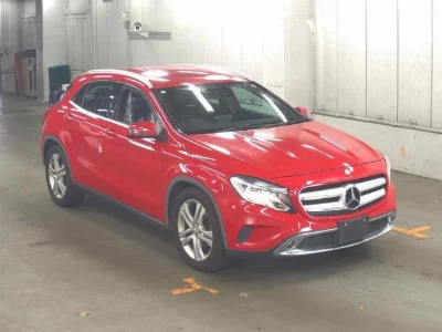 MERCEDES BENZ GLA