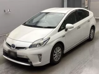Toyota Prius PHV