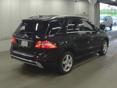 MERCEDES BENZ M CLASS