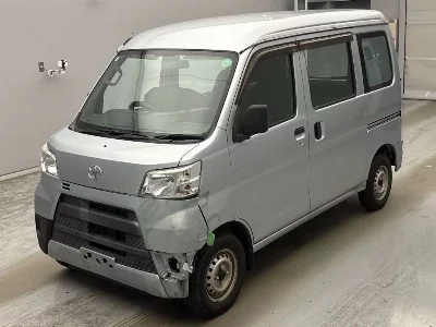 Toyota Pixis Van