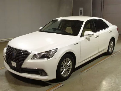 Toyota CROWN HYBRID