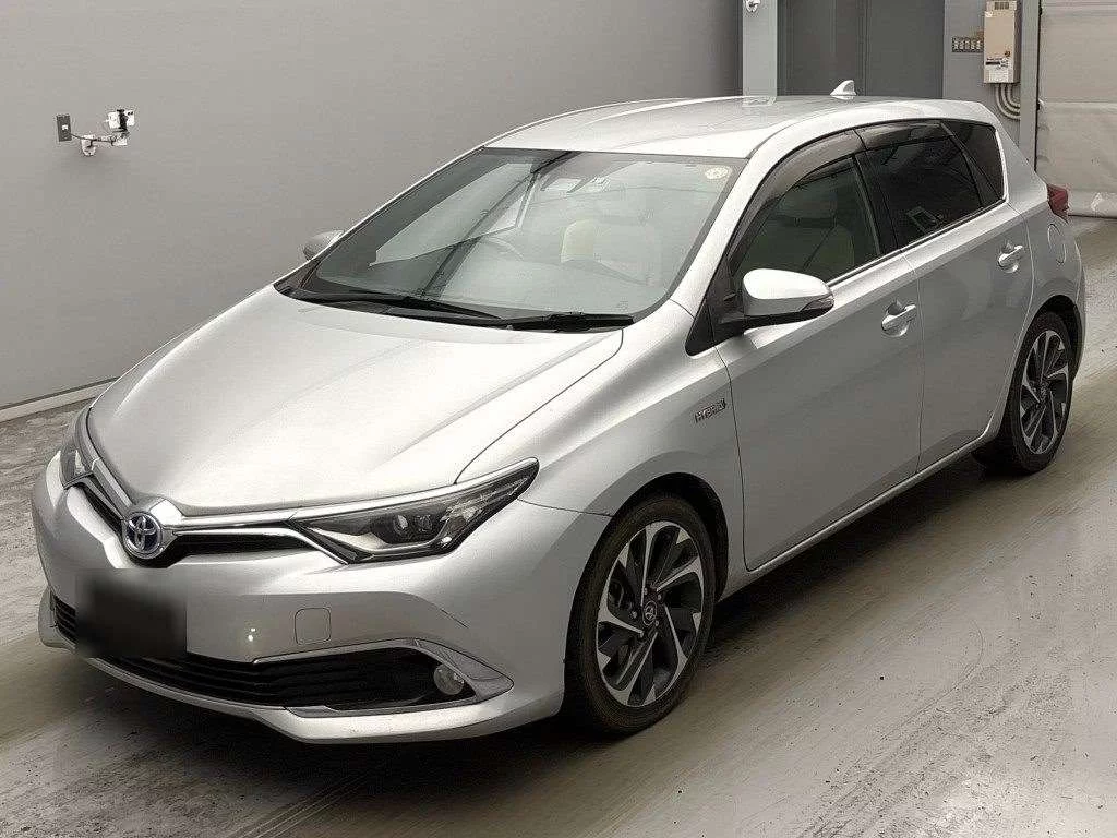 Toyota Auris  с аукциона в Японии