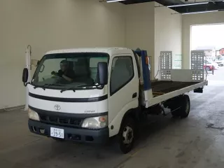 Цена авто Toyota Dyna с аукционов Японии, номер кузова XZU423, пробег 402 000, оценка 6