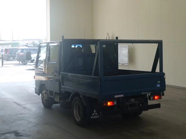 Mitsubishi Fuso Canter  с аукциона в Японии