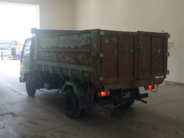 Isuzu Elf  с аукциона в Японии