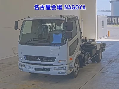 MITSUBISHI FUSO FIGHTER
