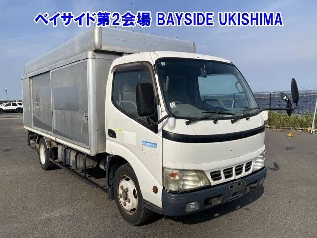 Toyota Dyna  с аукциона в Японии
