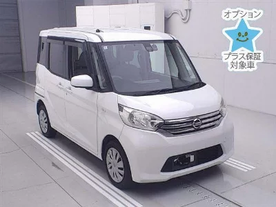 NISSAN DAYZ ROOX