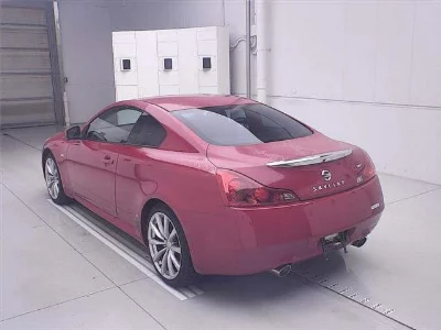 NISSAN SKYLINE