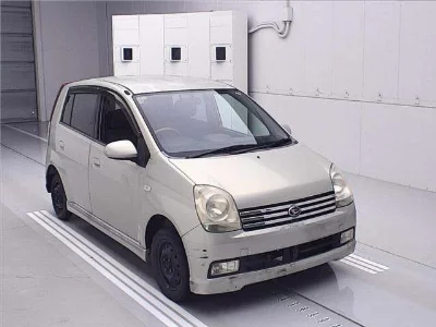 Daihatsu Mira Avy
