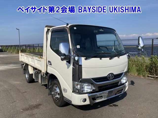 Toyota Dyna  с аукциона в Японии