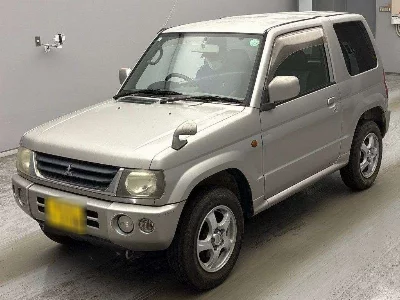 MITSUBISHI PAJERO MINI