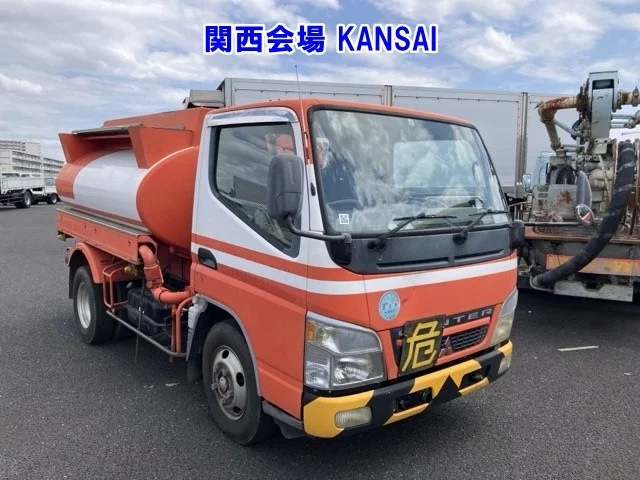 Mitsubishi Fuso Canter  с аукциона в Японии