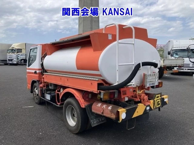 Mitsubishi Fuso Canter  с аукциона в Японии