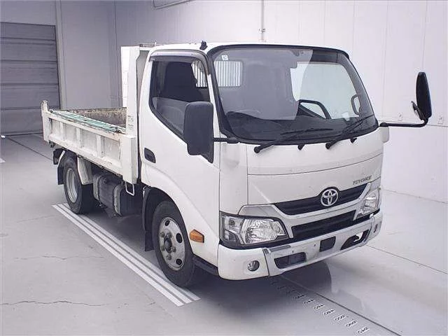 Toyota ToyoAce  с аукциона в Японии
