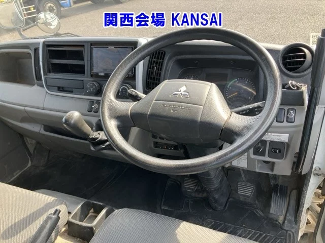 Mitsubishi Fuso Canter  с аукциона в Японии