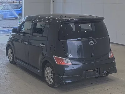 Toyota bB