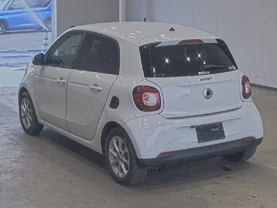 SMART FOURFOUR