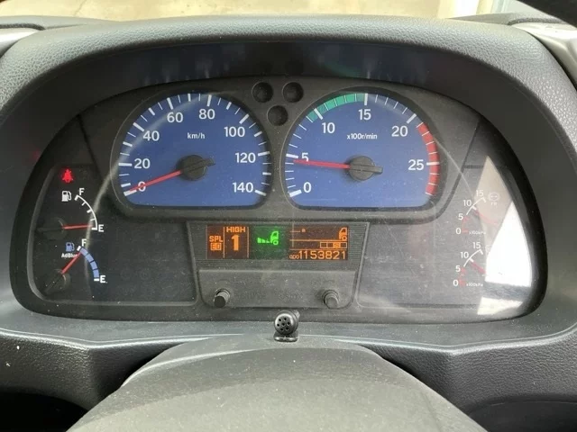 Nissan UD  с аукциона в Японии