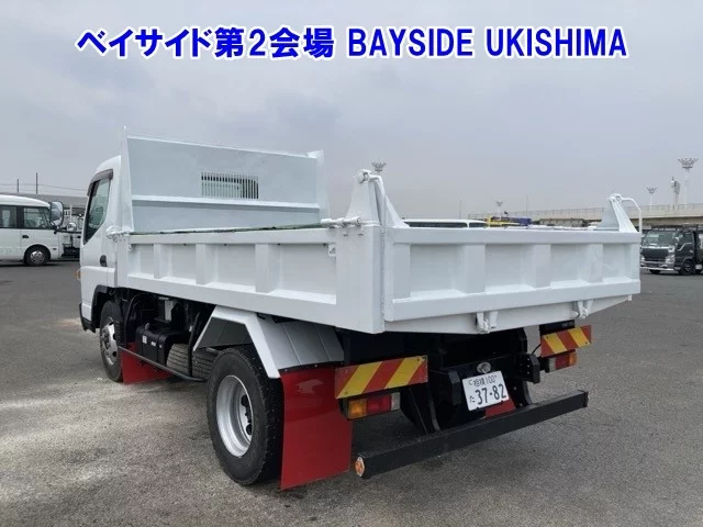 Mitsubishi Fuso Canter  с аукциона в Японии