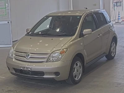 Toyota Ist