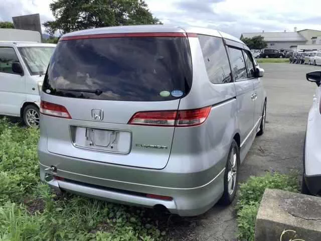 Honda Elysion  с аукциона в Японии