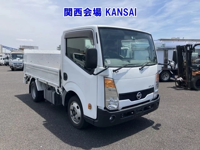 Nissan Atlas  с аукциона в Японии