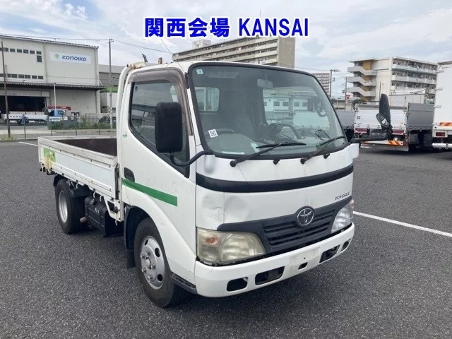 Toyota ToyoAce  с аукциона в Японии