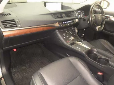 Lexus CT200h