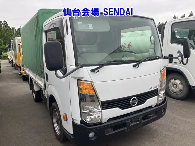 Nissan Atlas  с аукциона в Японии