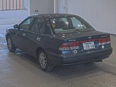 Nissan Sunny
