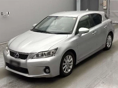 Lexus CT200h